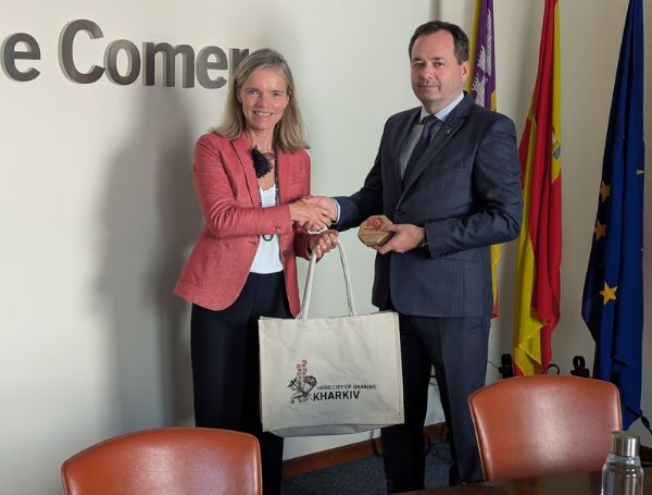 La Cambra de Mallorca se reúne con el cónsul de Ucrania para impulsar colaboraciones con el sector hotelero